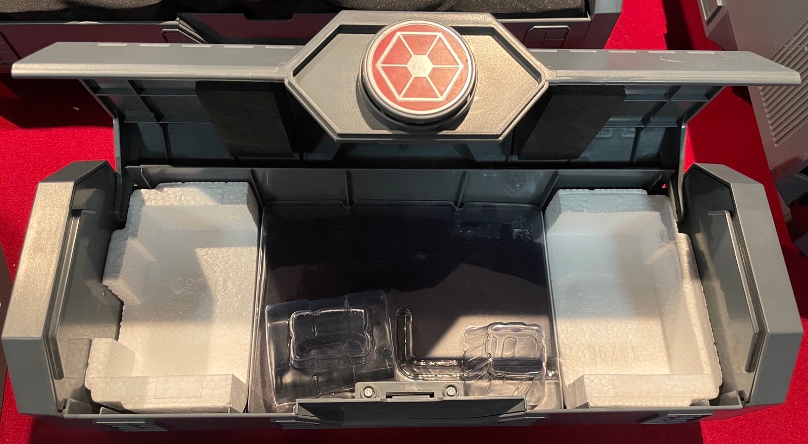 Disney’s Galaxies Edge Asajj Ventress Light Sabre (case only)