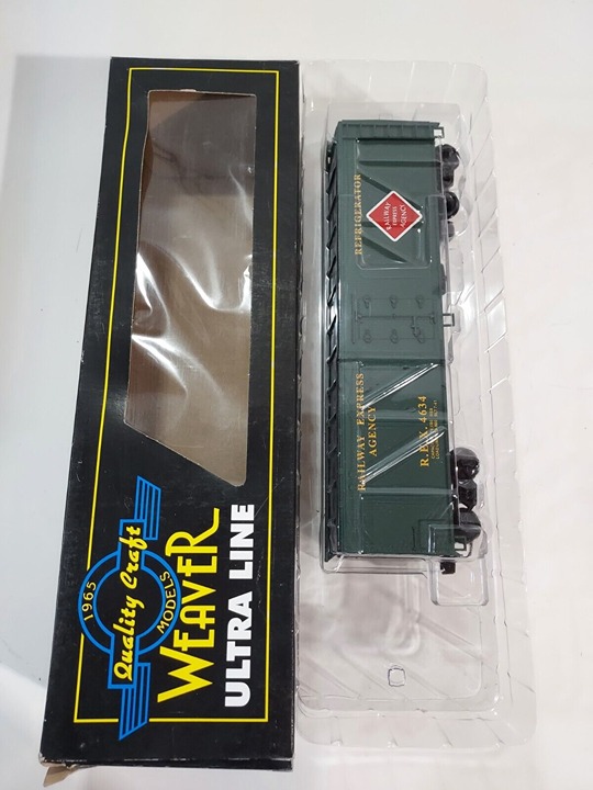 Weaver U3102LD O Gauge Model Railway Express Agency Refrigerator Train Car w/Box