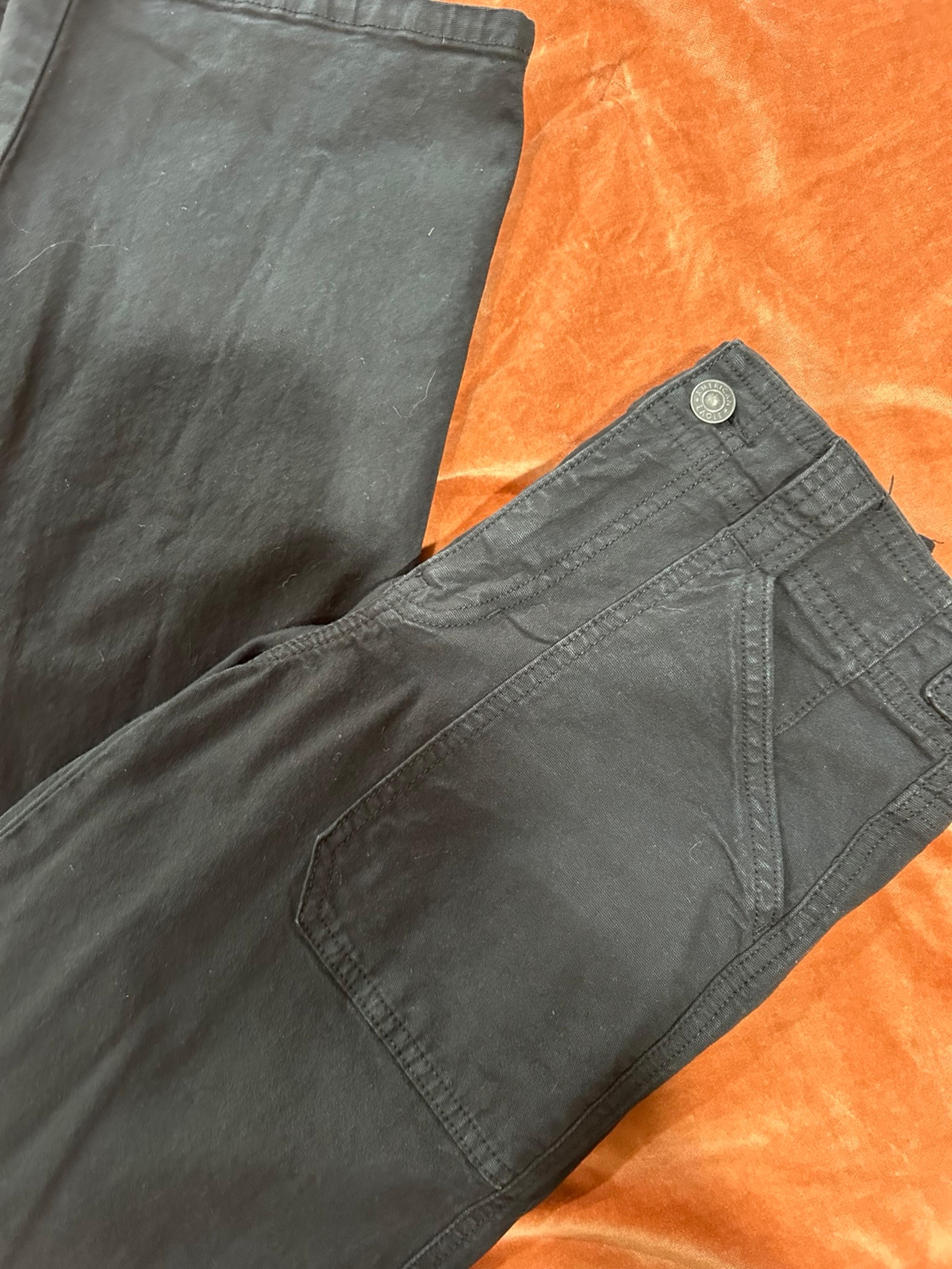 American Eagle Women’s Cargo Pants