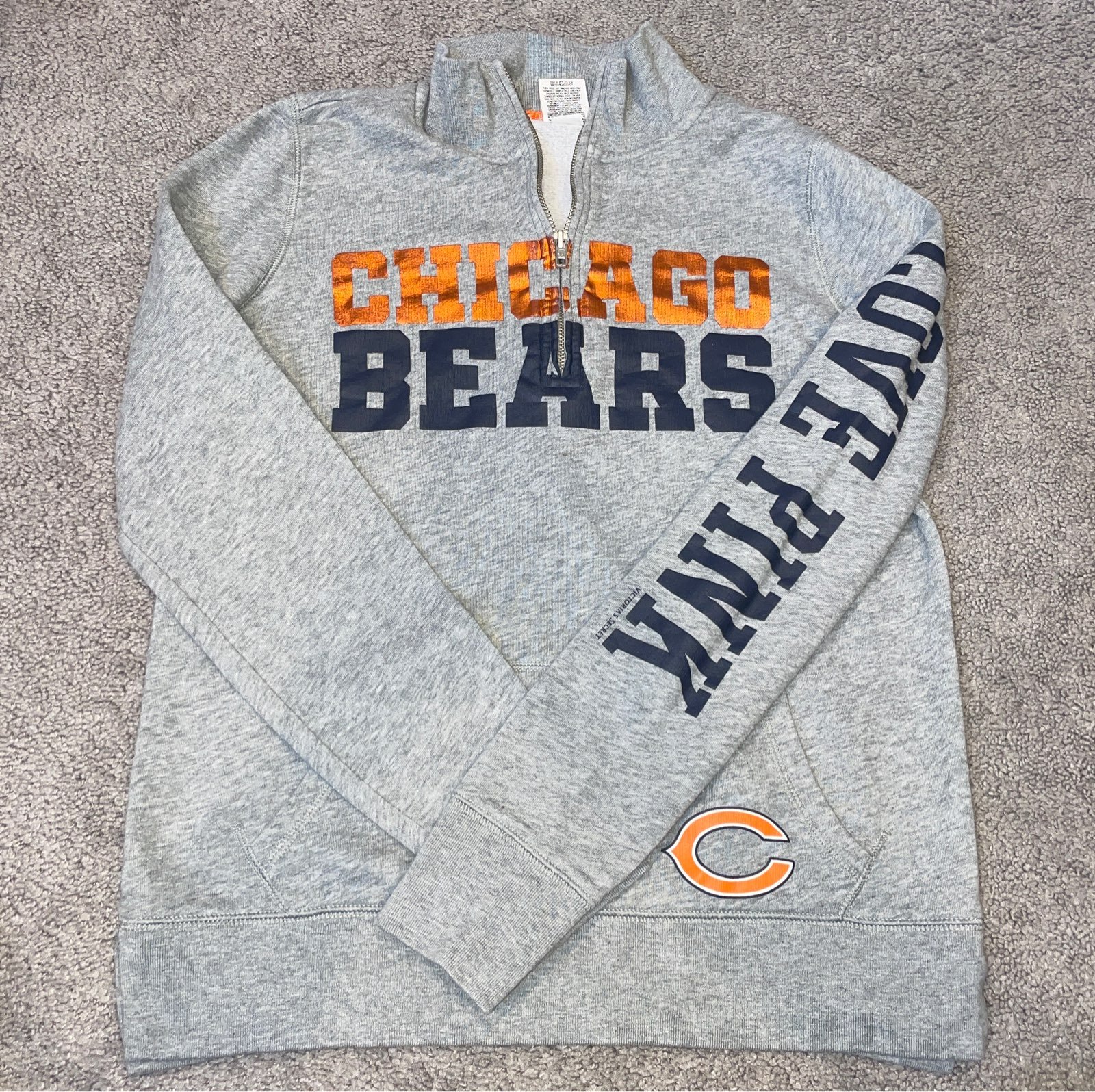 VS PINK Chicago Bears Half Zip Sweatshirt