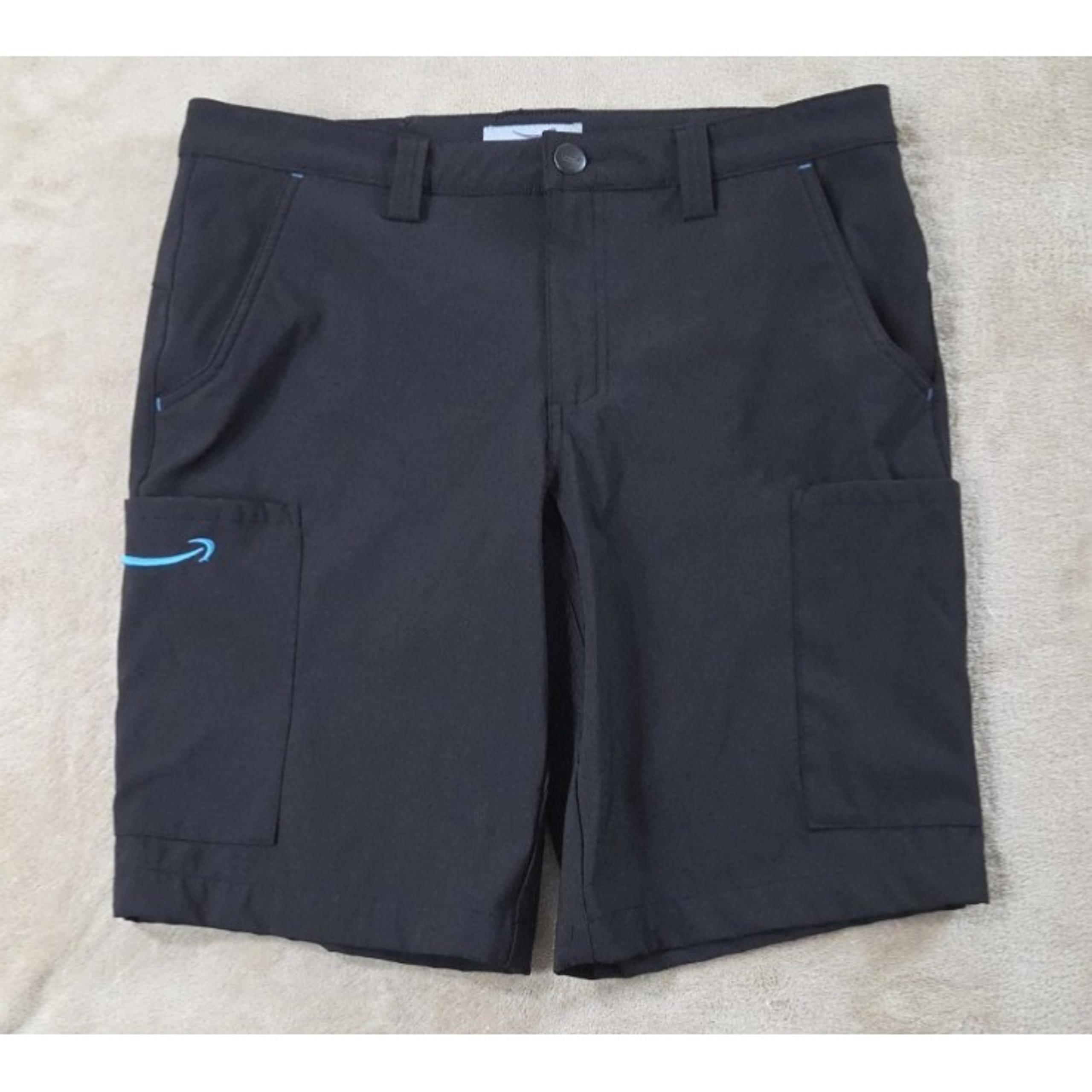 Luly Yang Mens Size Small 30-32 Black Work Performance Stretch Cargo Shorts Fair