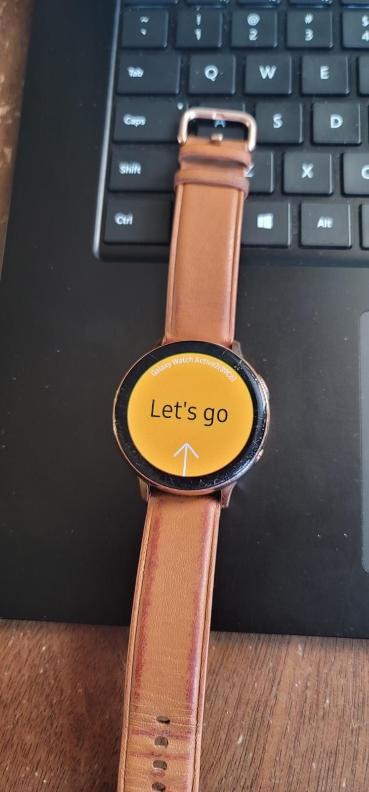 Samsung Galaxy Watch Active2 Smartwatch 44mm in Gold