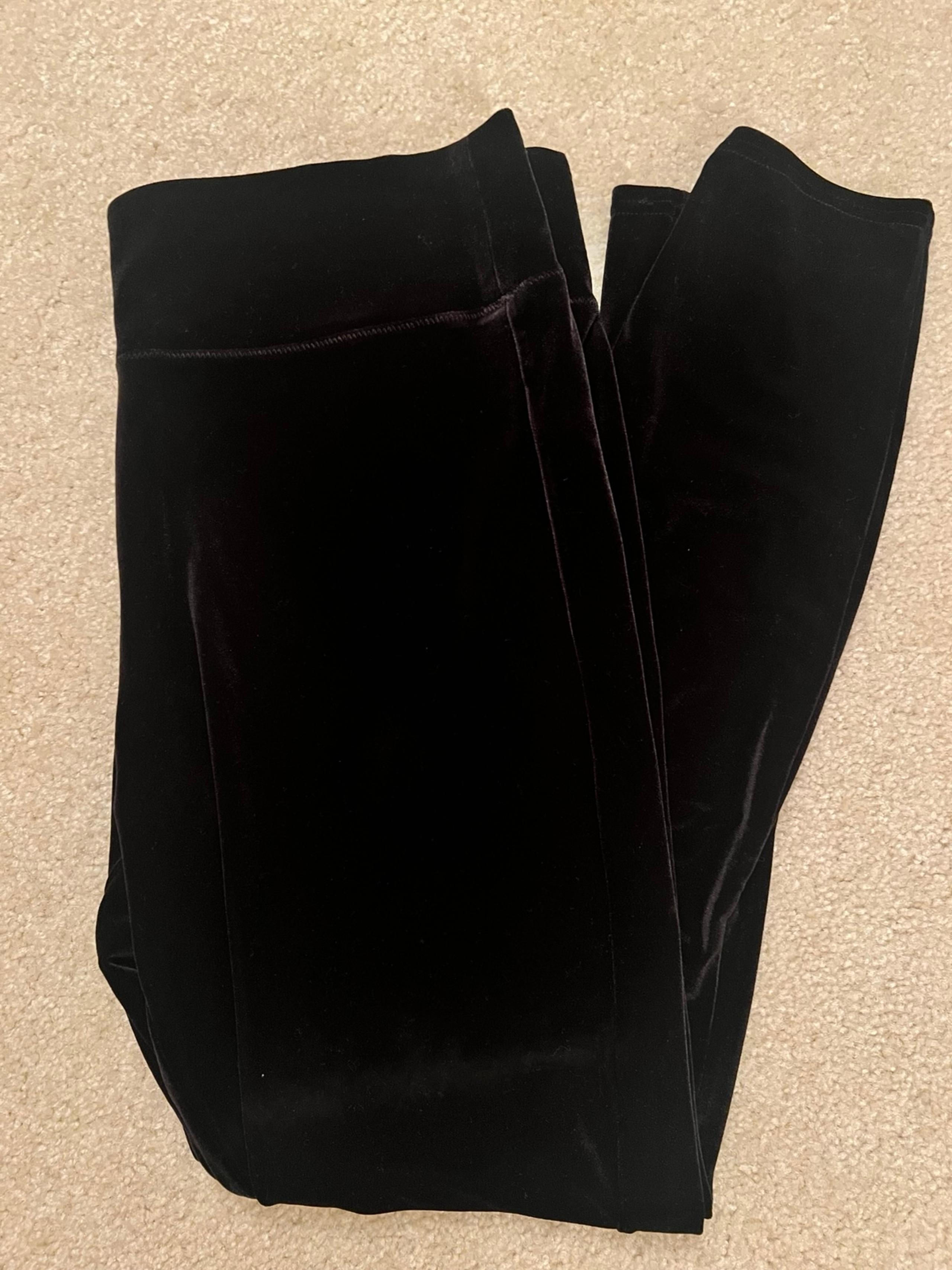 NWOT Black Velvet leggings