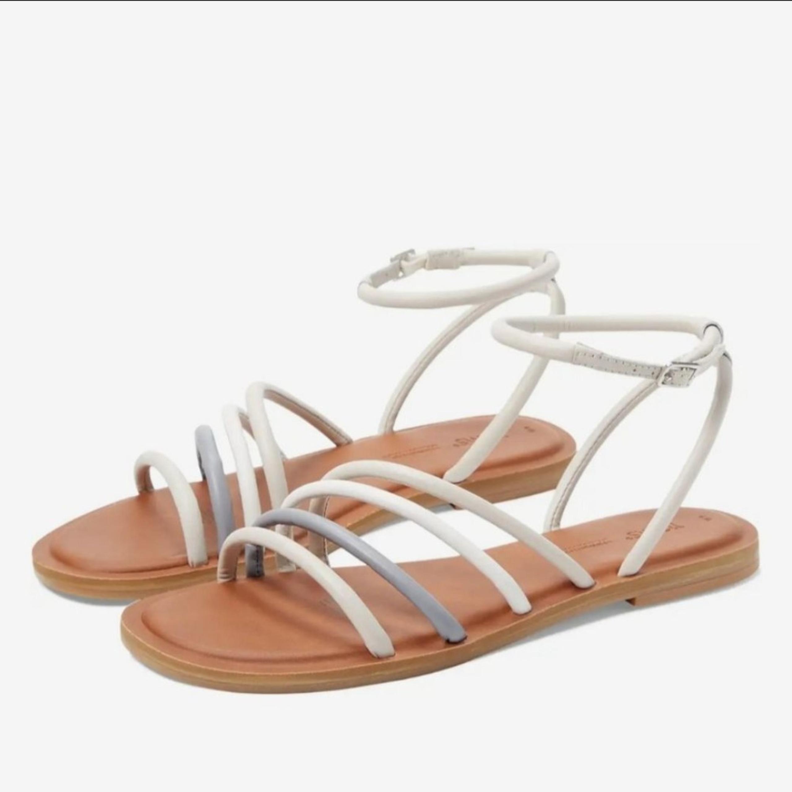 NWOT Toms | Willa Leather Strappy Putty Sandal, Women's 9.5