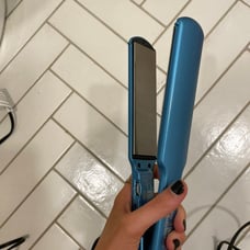 Flat iron