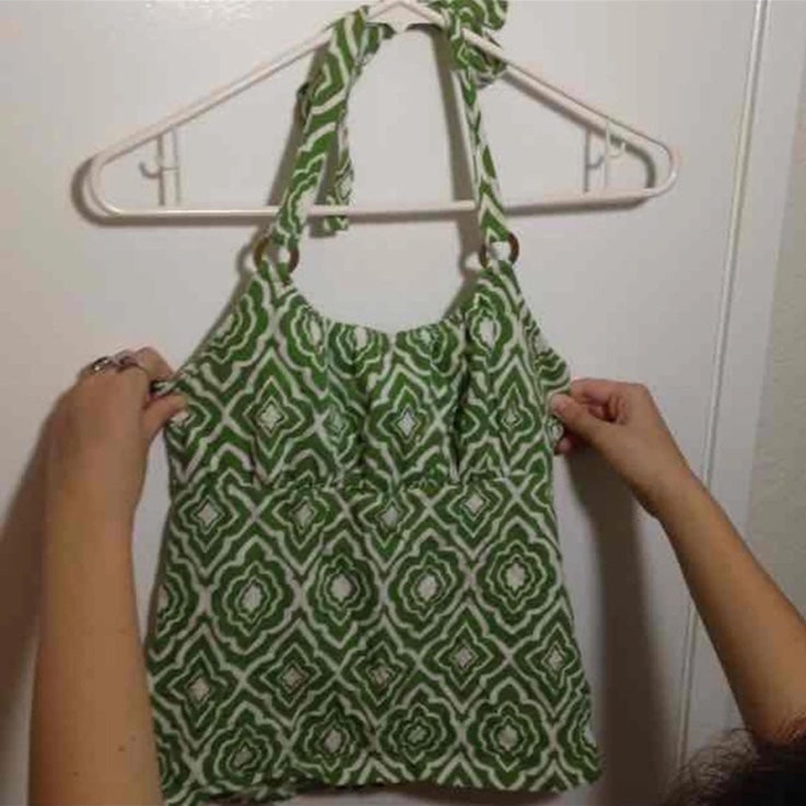 Banana Republic Halter Tank ~ Petite Small