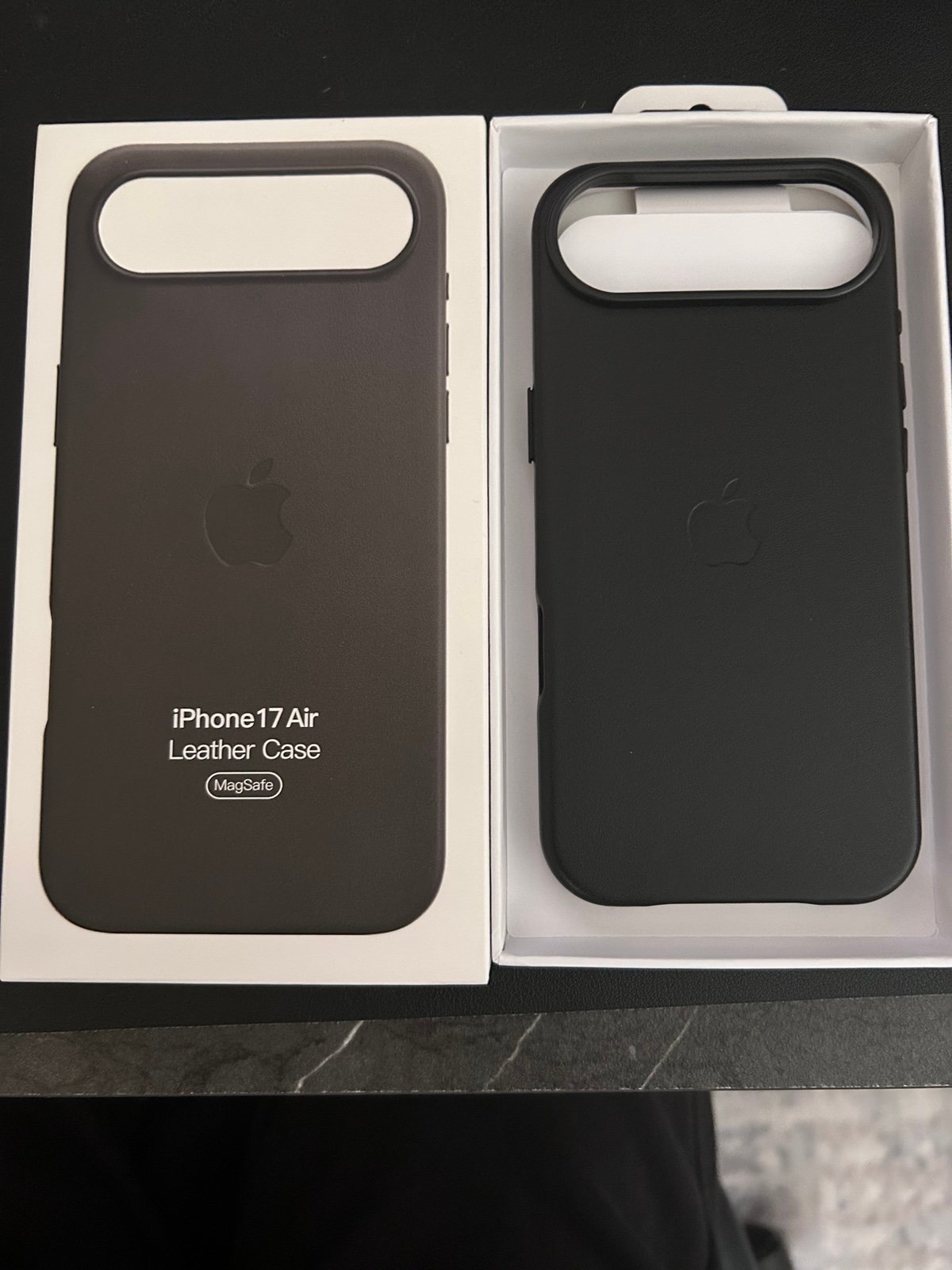 Apple iPhone 17 Air Leather Magsafe Case Black