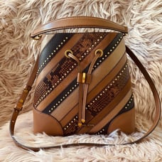 Michael Kors Mercer Gallery Medium Bucket Bag