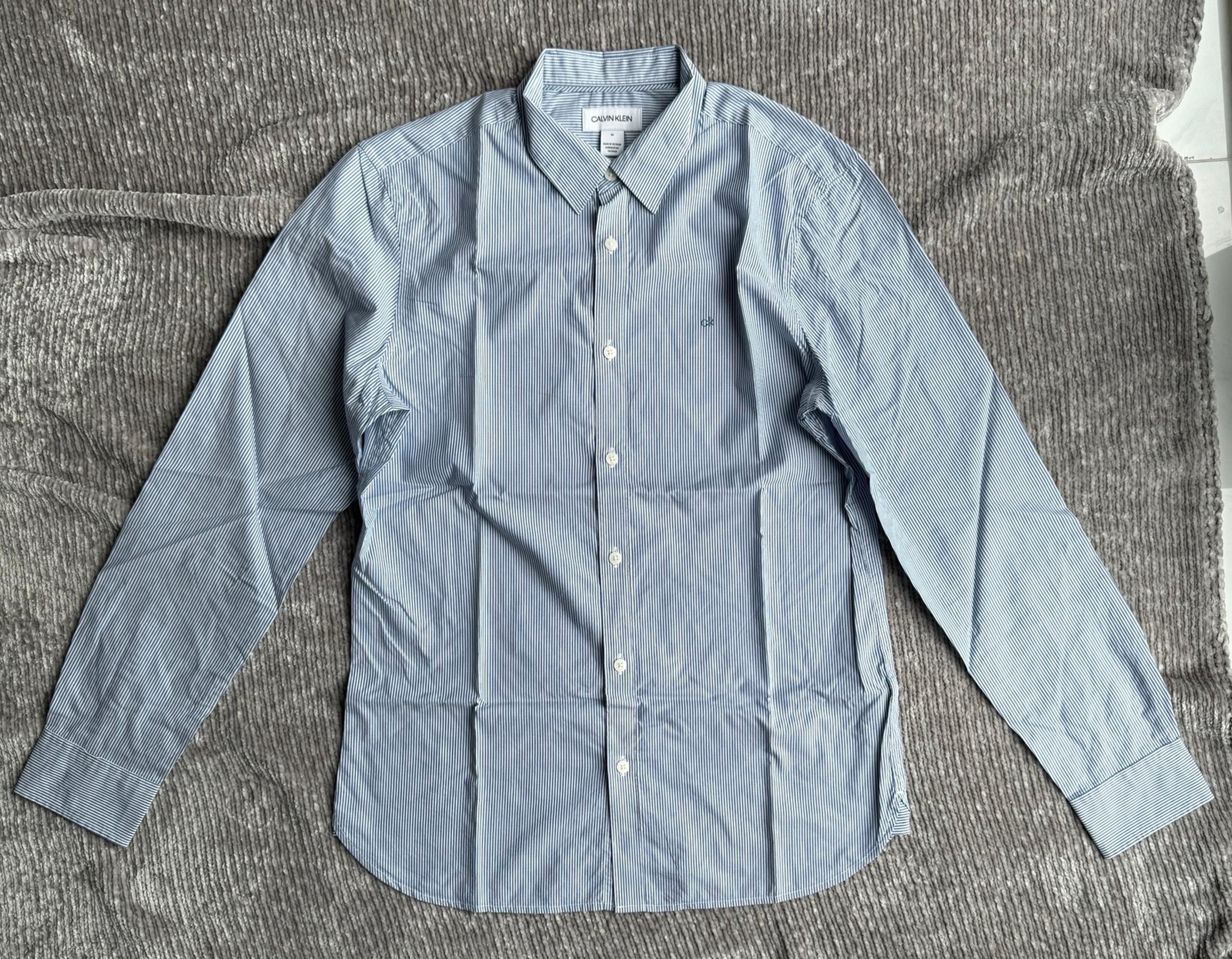 Calvin Klein Women’s Button Down Shirt Blue Size M
