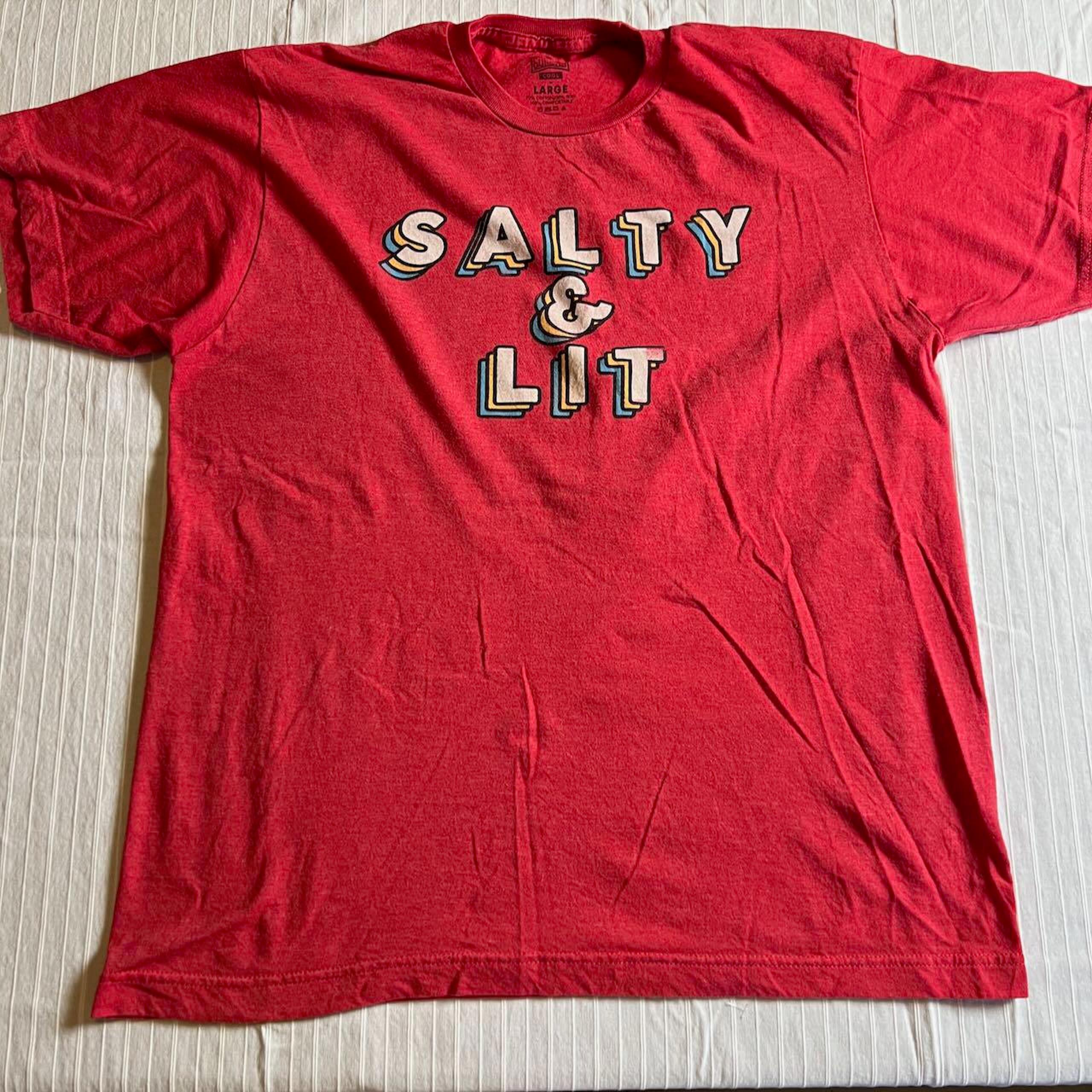 Sundays Salty & Lit Retro Graphic T-Shirt Size Adult L
