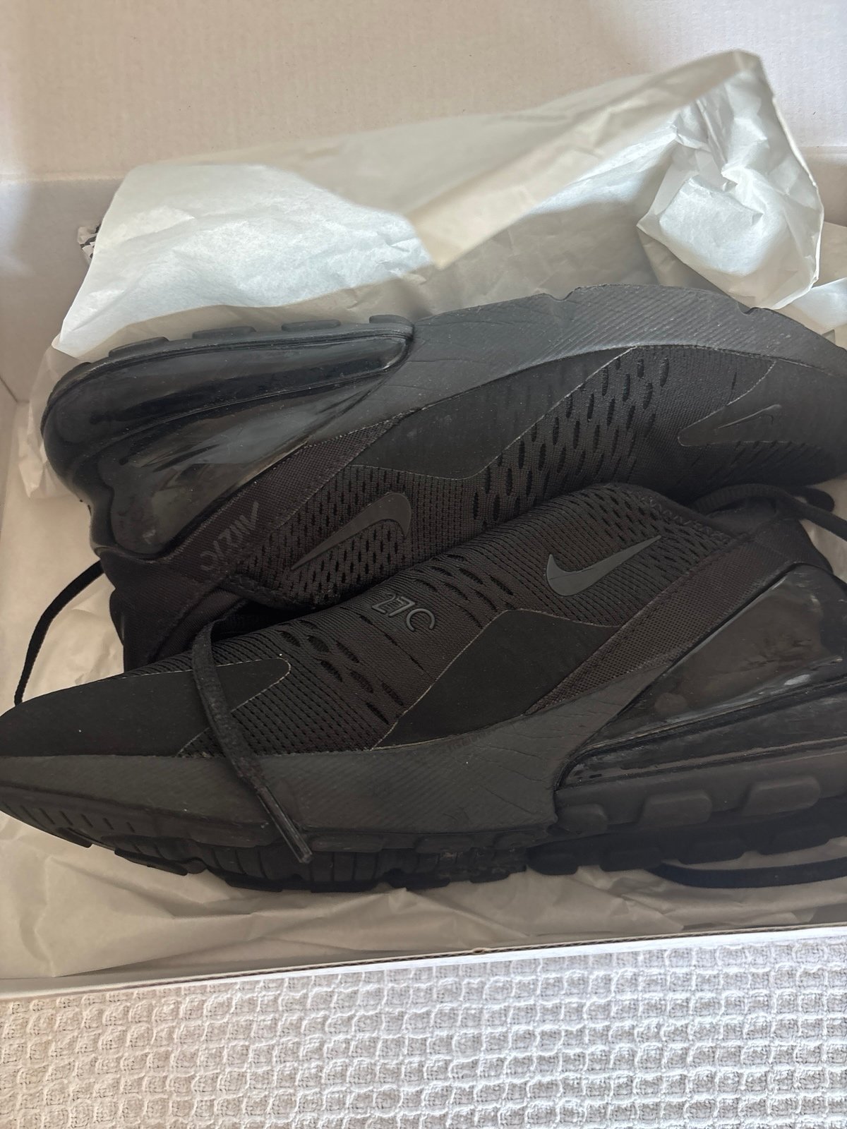 Nike Air Max 270 Anthracite Triple Black Casual Sneaker