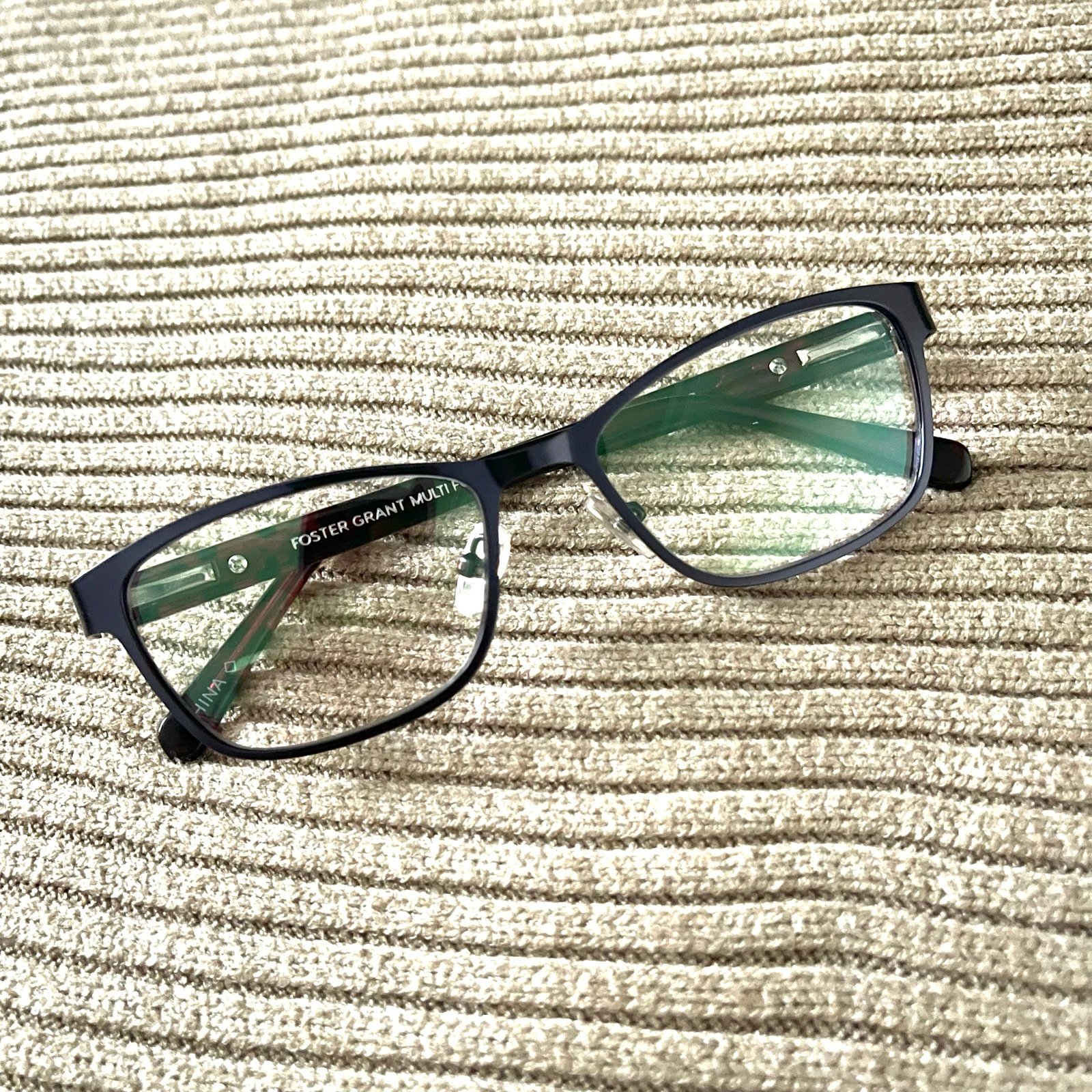 Foster Grant purple reading glasses