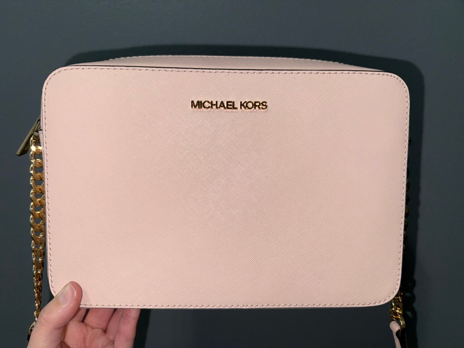 Pink Michael Kors JetSet Crossbody