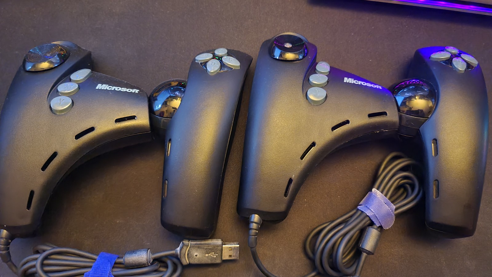 Sidewinder Dual Strike 2024 game remotes