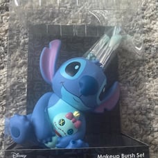 Lilo& stich makeup brush set