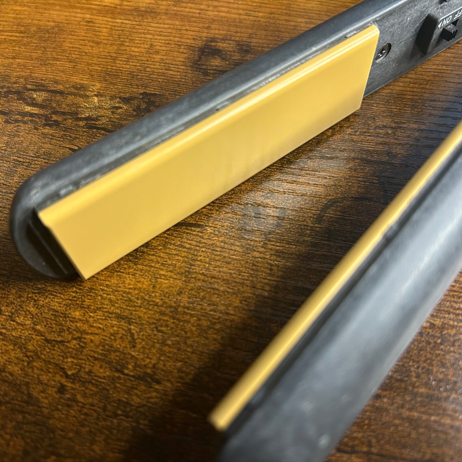 mini mojo hair straightener
