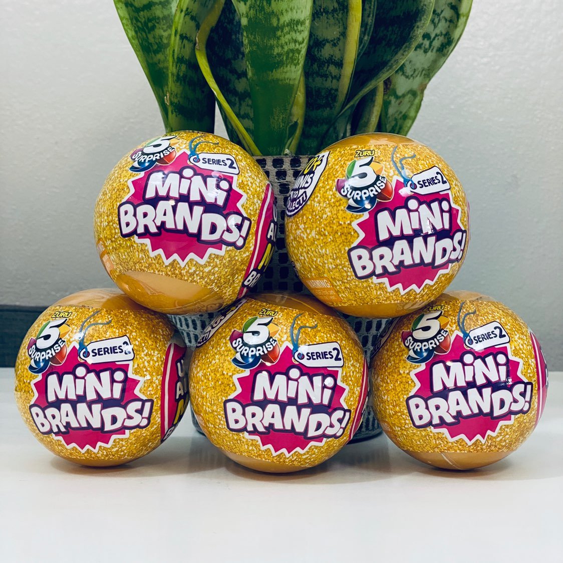 5 zuru mini brands series 2