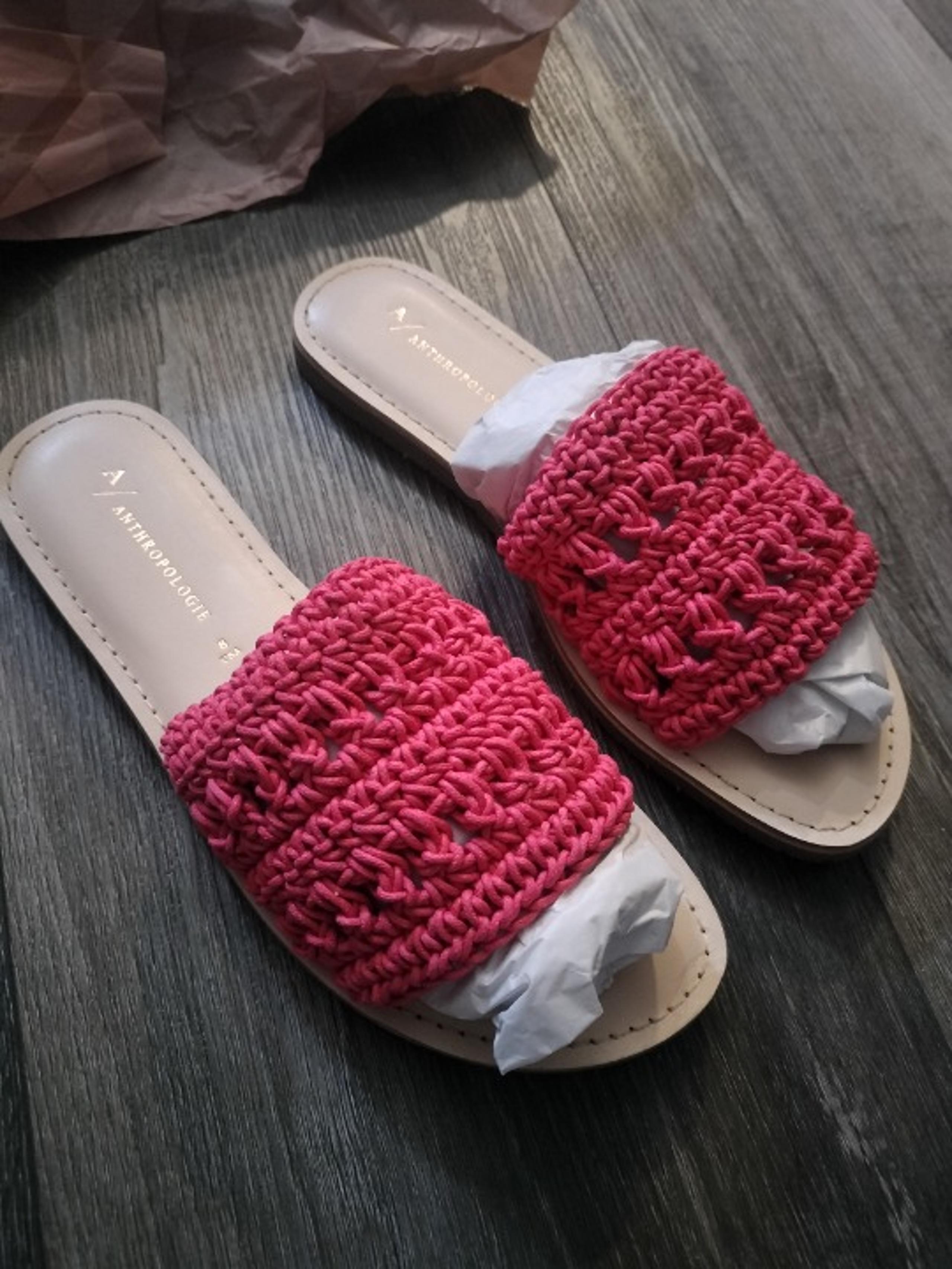 Anthropologie Sandals Women's 8 Pink Crochet Slip On Slide Flat Summer Beach
