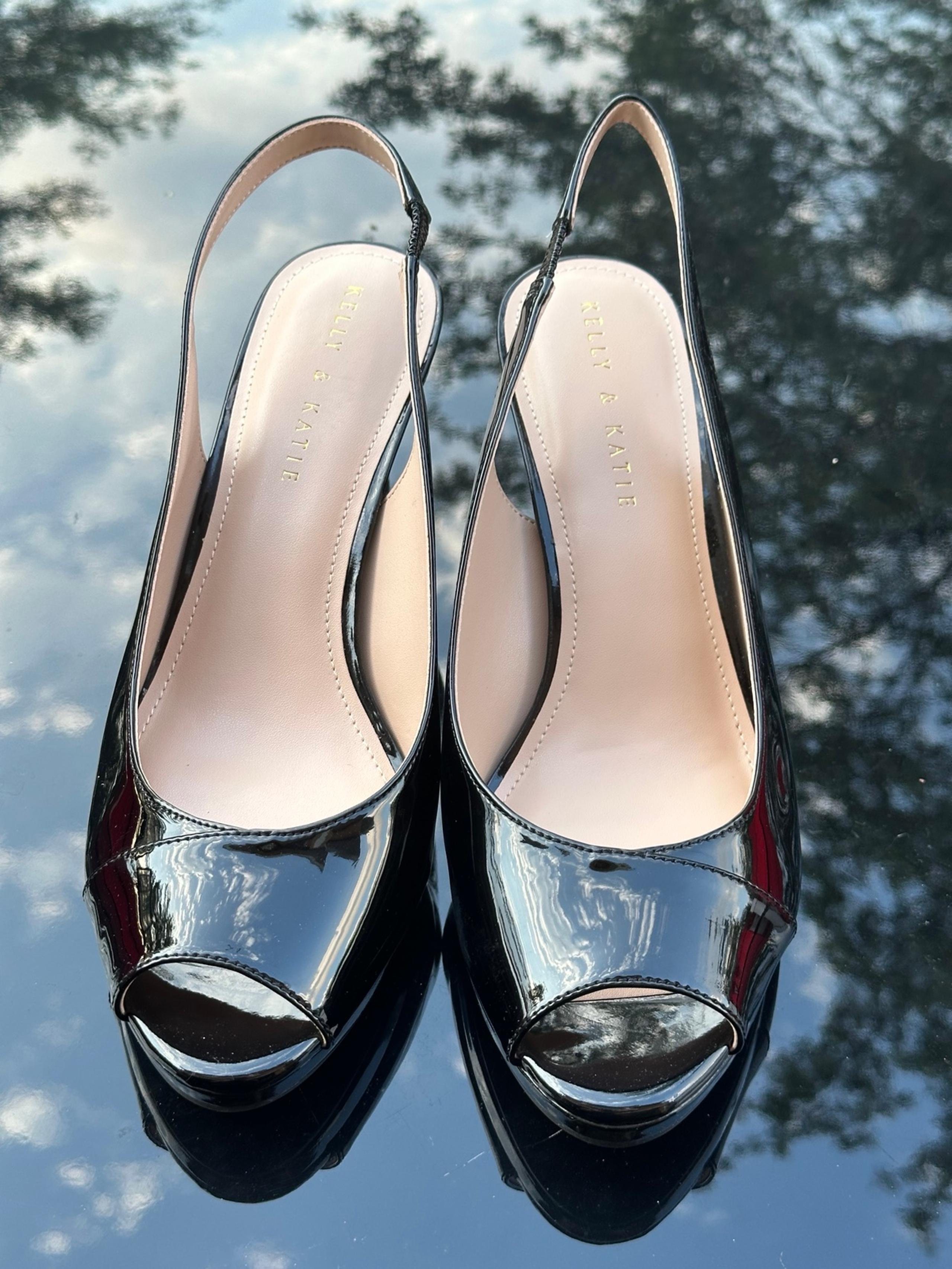 Black heels