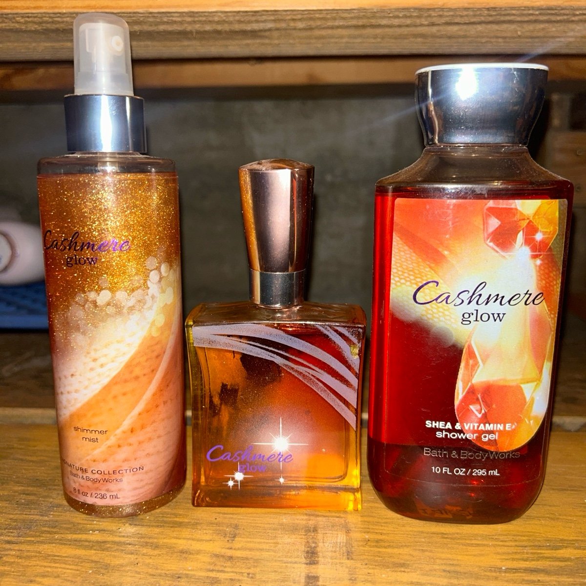 Bath and body Cashmere Glow