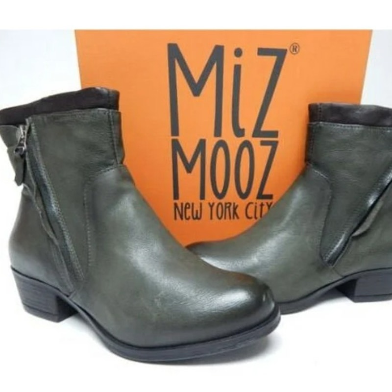 NEW Miz Mooz Wide Width Ankle Boots Bronte - NWT- Women's 5.5W (Retail 322)
