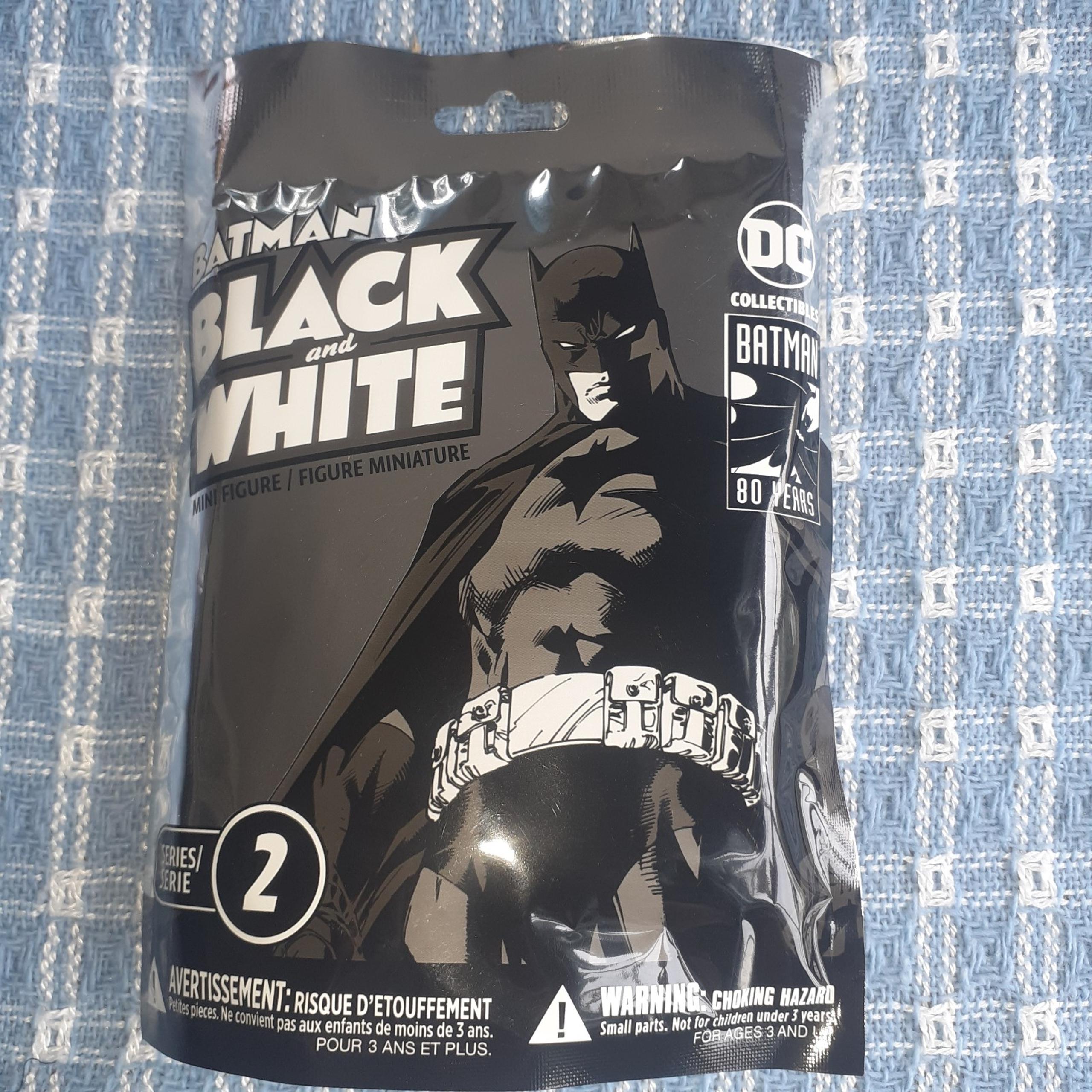 DC Comics Batman Black & White Mini Figure Blind Bags Series 2