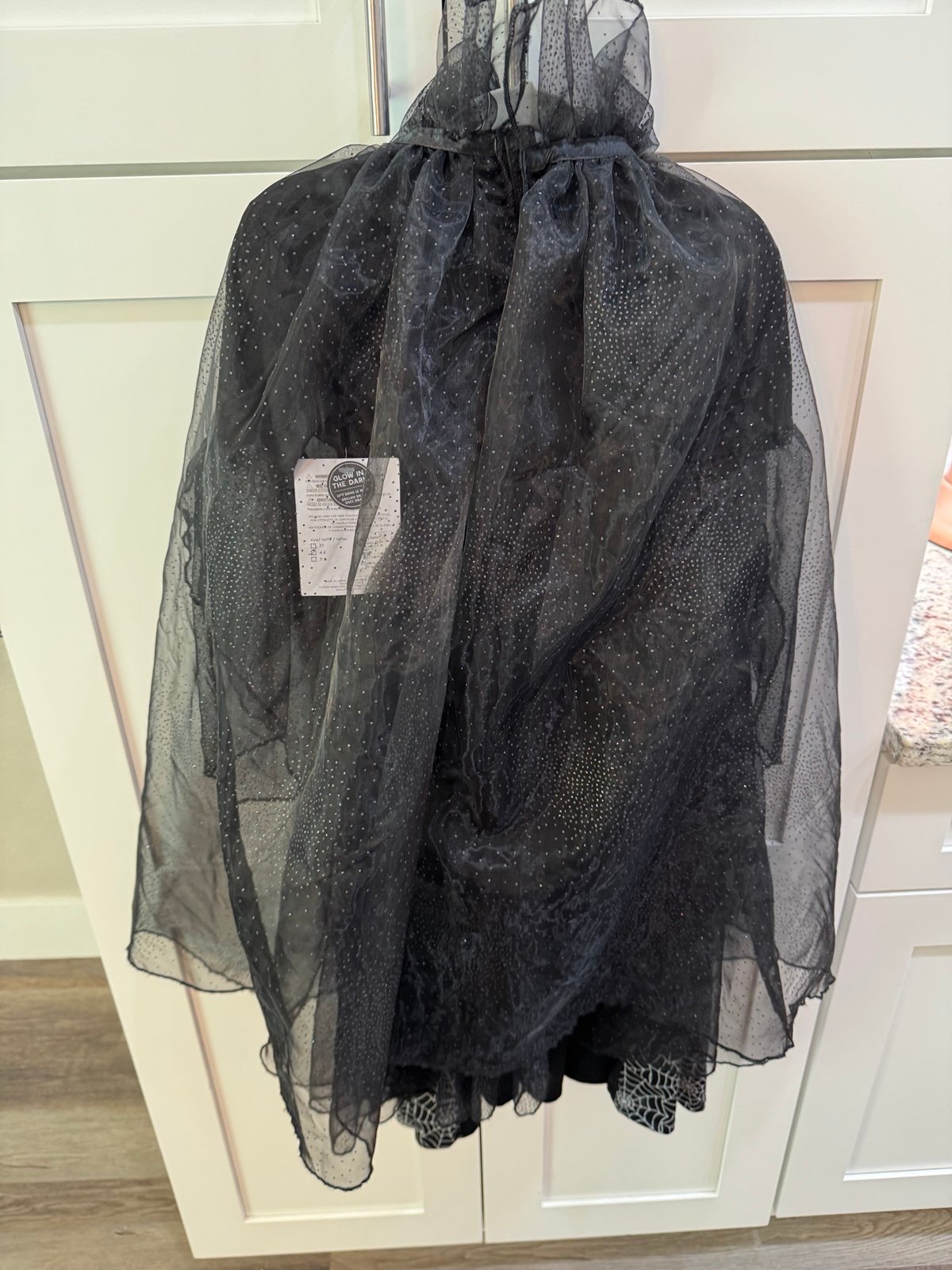Pottery Barn Kids glow in the dark witch costume size 4-6
