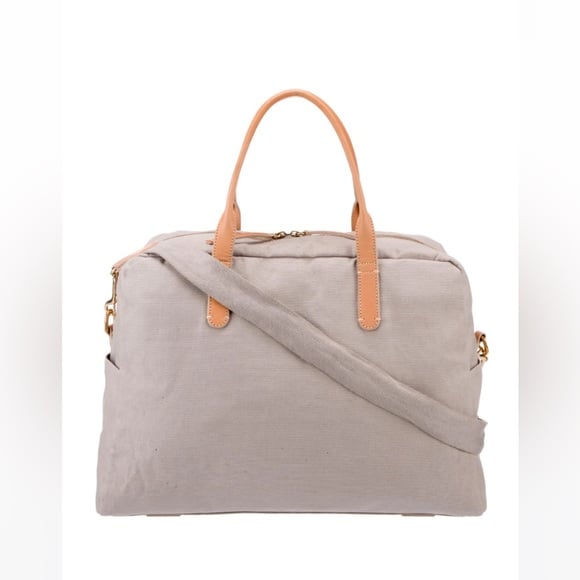 Cuyana Classic Weekender Bag Turkish Canvas and Vachetta Leather Trim