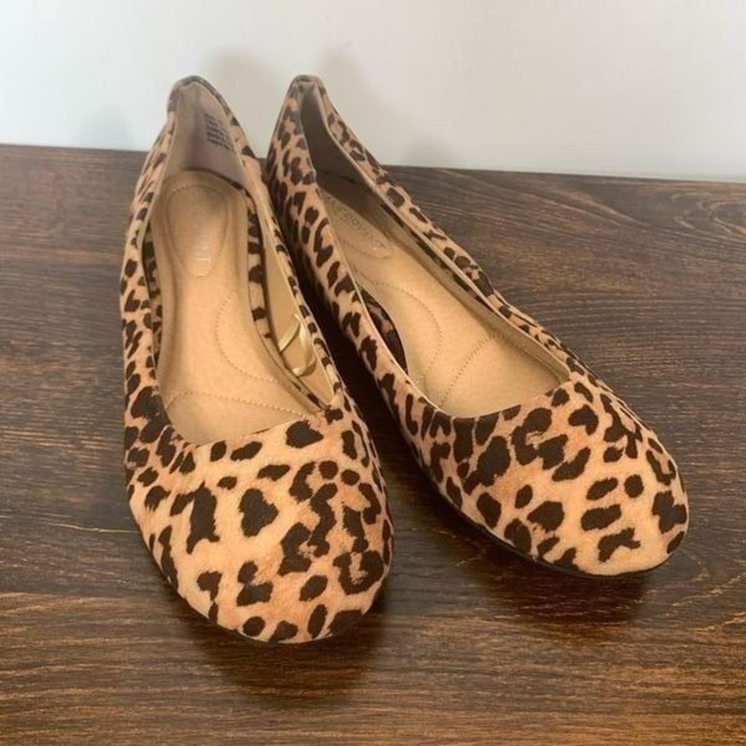 Lane Bryant Women's Leopard Print Ballerina Flats Shoes Brown Size 9 WIDE