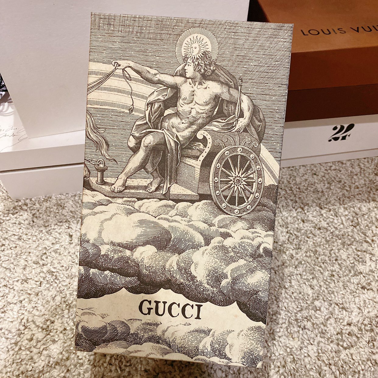 Gucci box