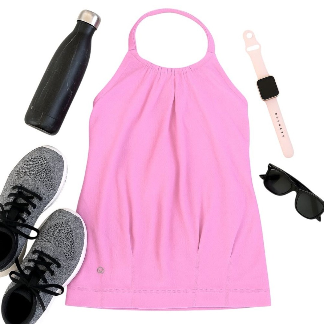 Lululemon Vintage True Halter Tank Top with Built-In Bra – Size XS (2) NO TAG