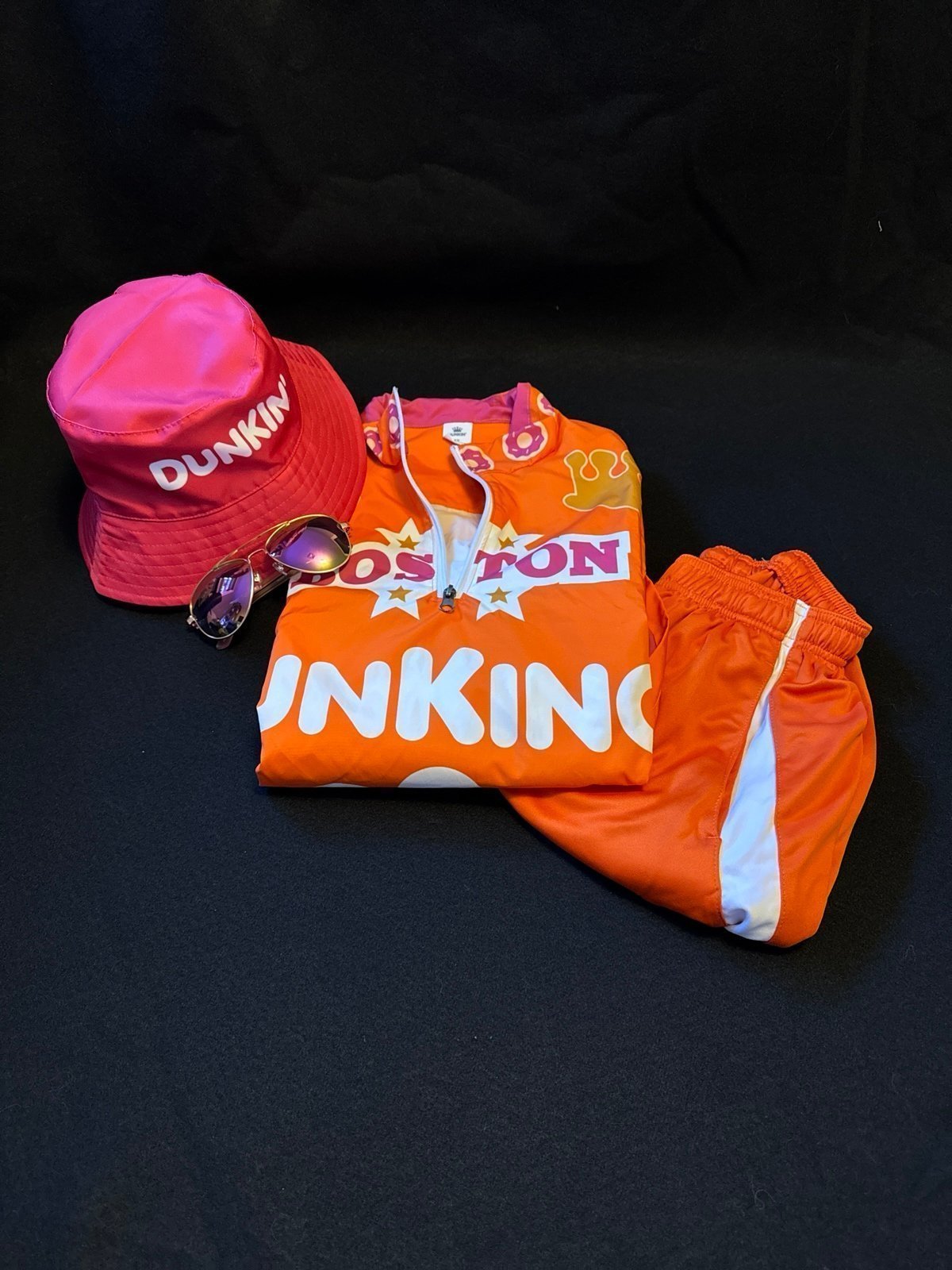 Dunkings Track Jacket, Hat, Glasses