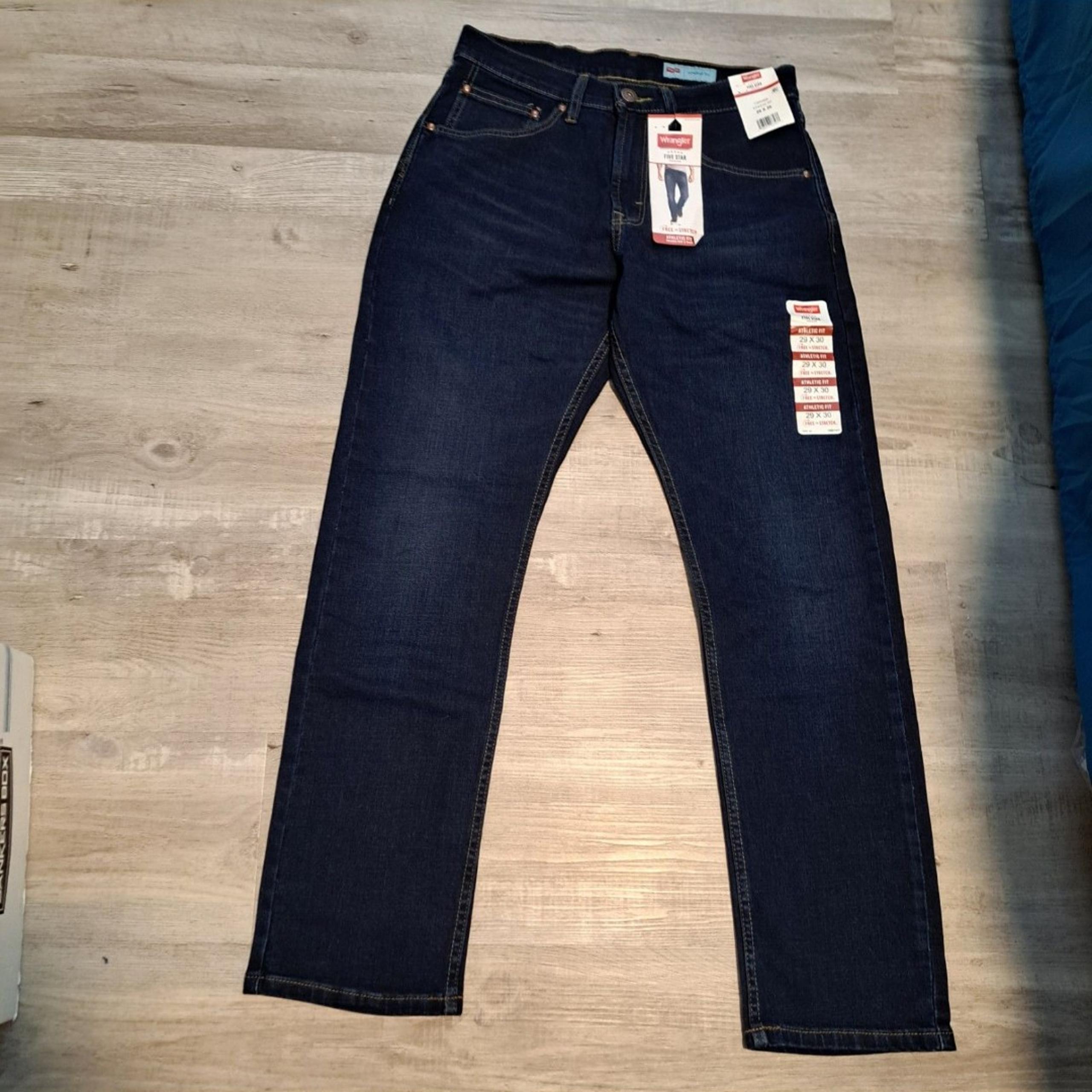 New Wrangler Five Star Premium Athletic Fit Relaxed Jeans Size 29x30 Dark