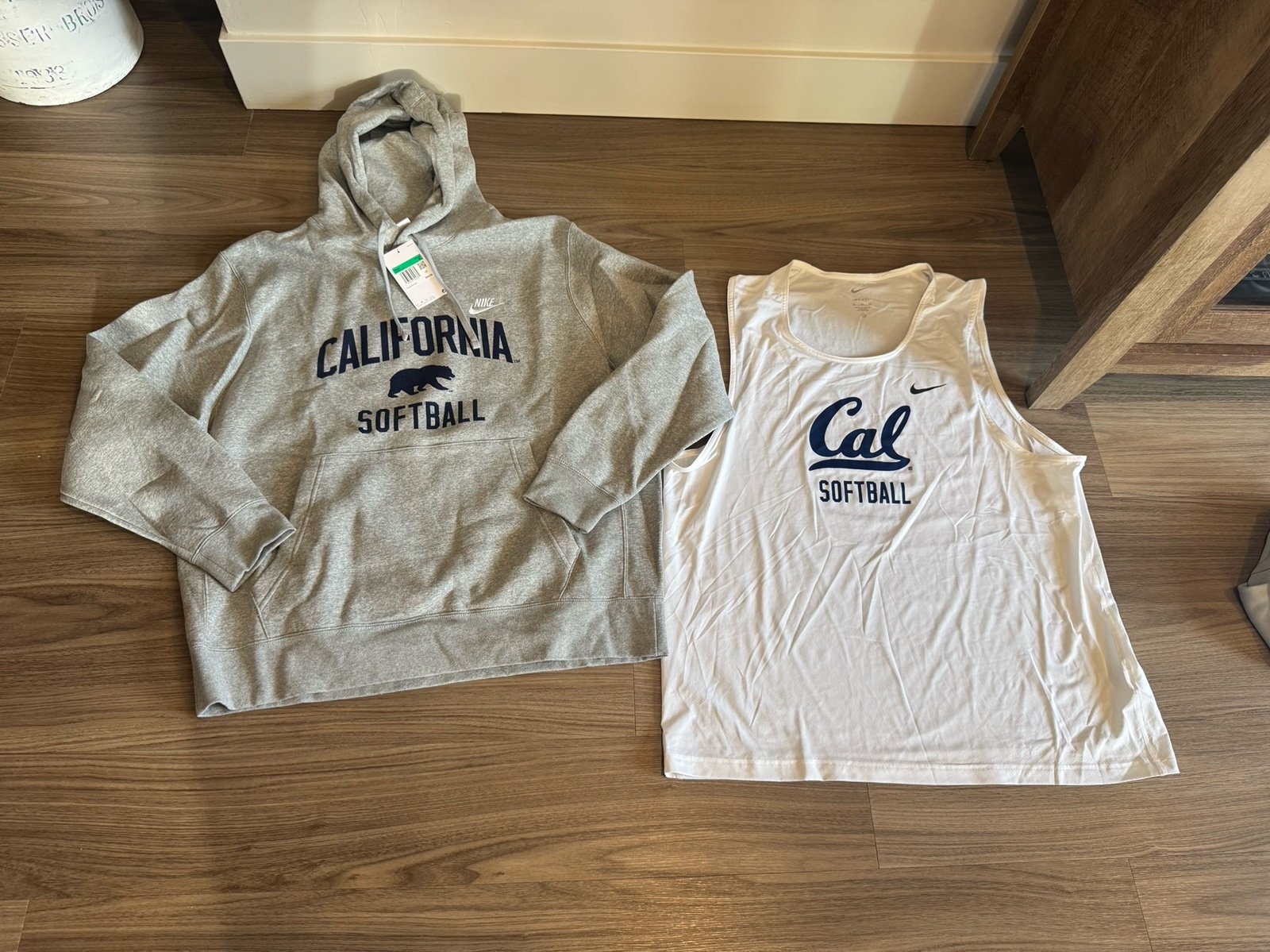 California Golden Bear Men’s Hoodie and Tank Top (Softball) - Large