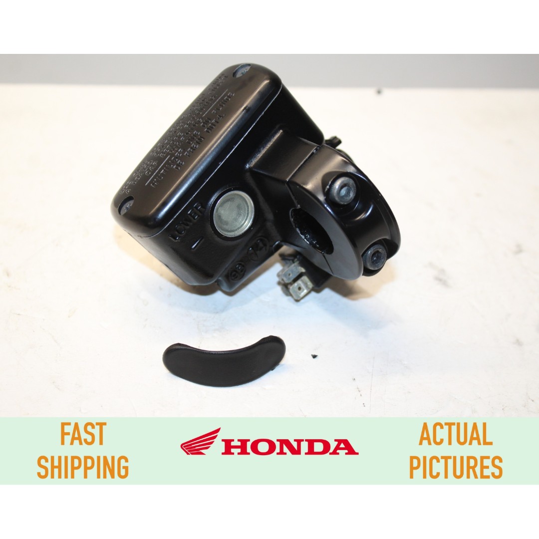 02 - 10 HONDA GL1800 GOLDWING FRONT BRAKE MASTER CYLINDER M 3699