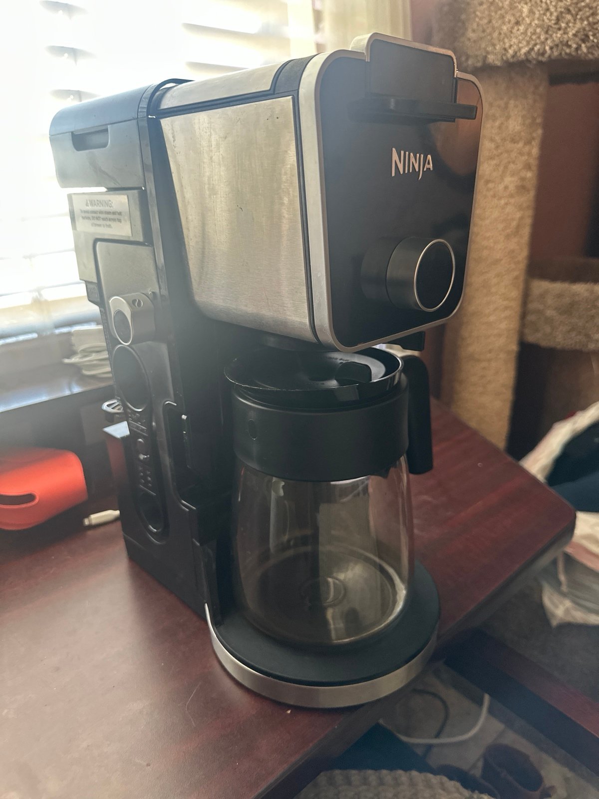 Ninja CFP305 DualBrew 12-Cup Specialty Coffee System K-cup compatibility