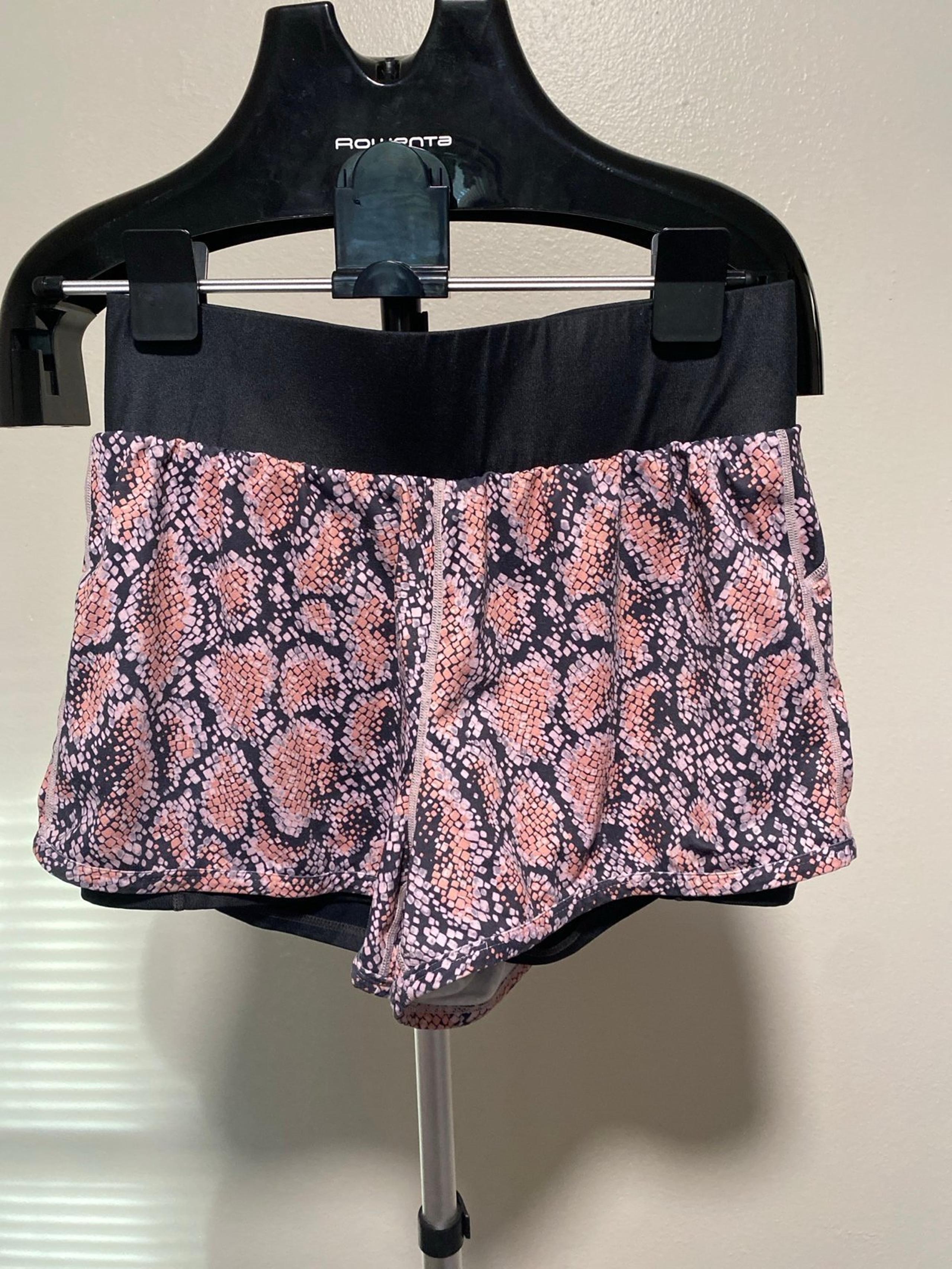 Women’s fabletics pink and purple Shorts