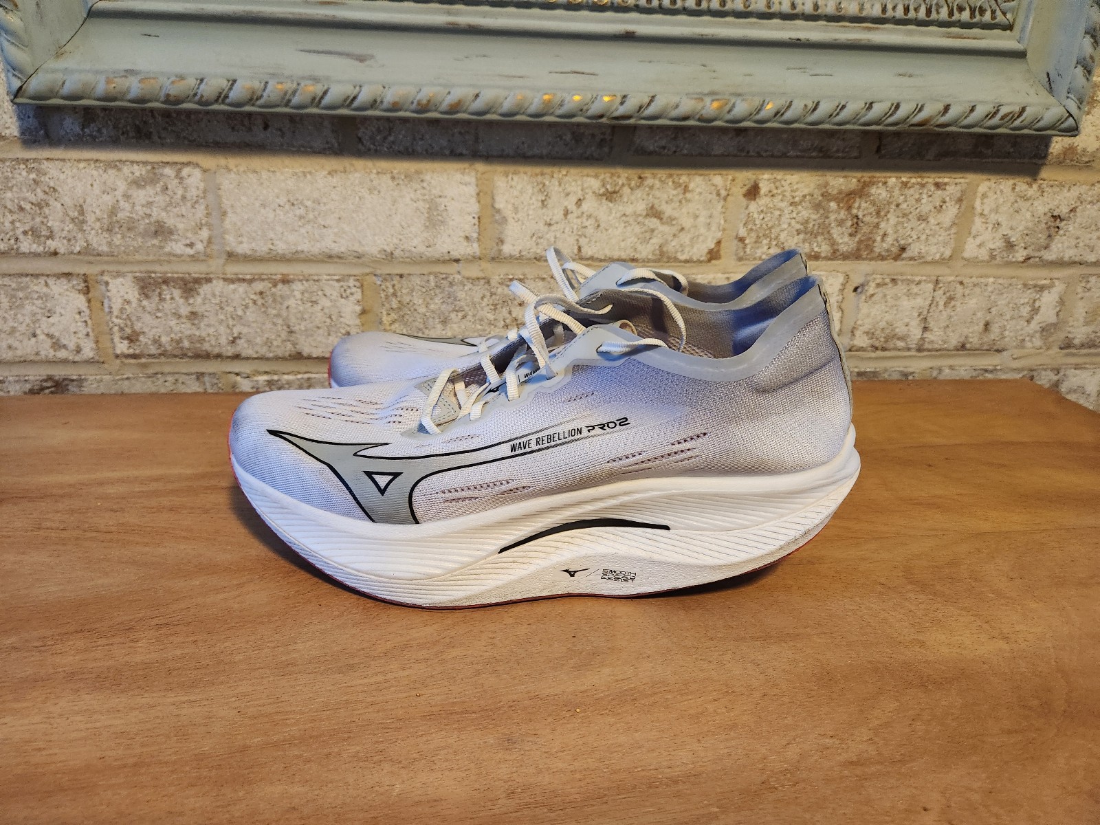 Mizuno Wave Rebellion Pro 2