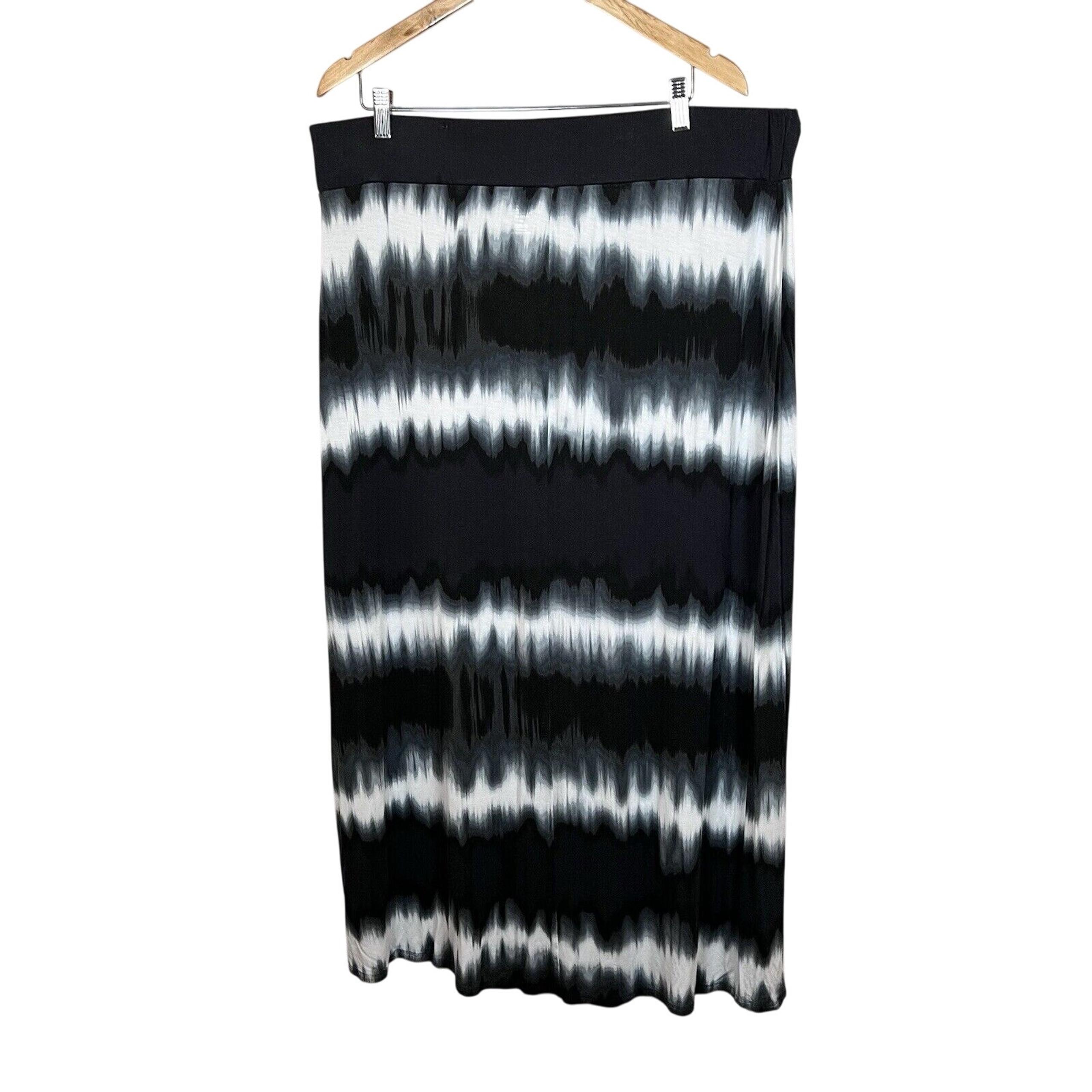A.N.A. Women's Size 3X Maxi Skirt Black & White Tie Dye Side Slit Elastic Waist