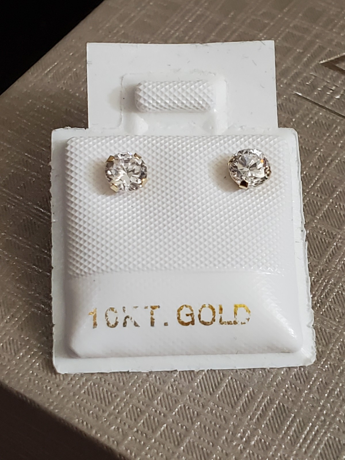 New. 14k gold CZ earrings 1/2 carat total weight