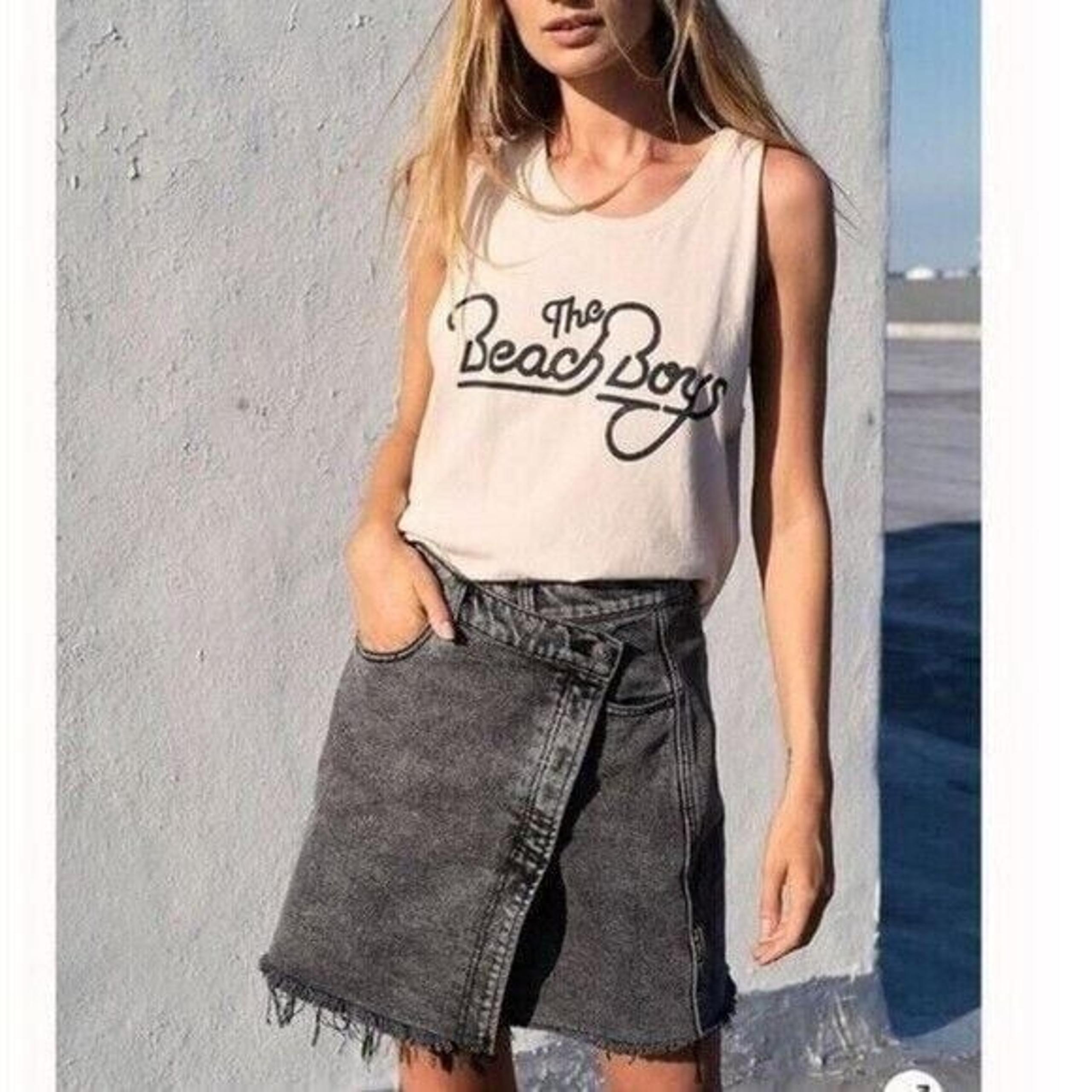 We The Free Parker Skirt Women's Size 26 Gray Mini Frayed Denim Punk - Free People