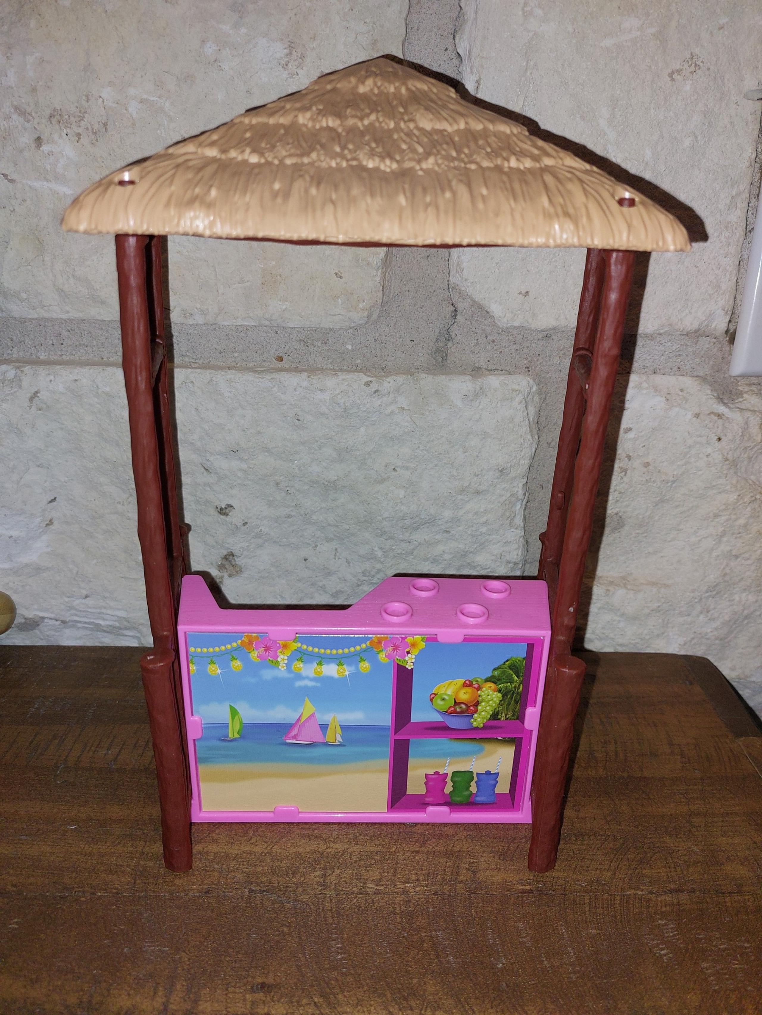 Barbie tiki hut