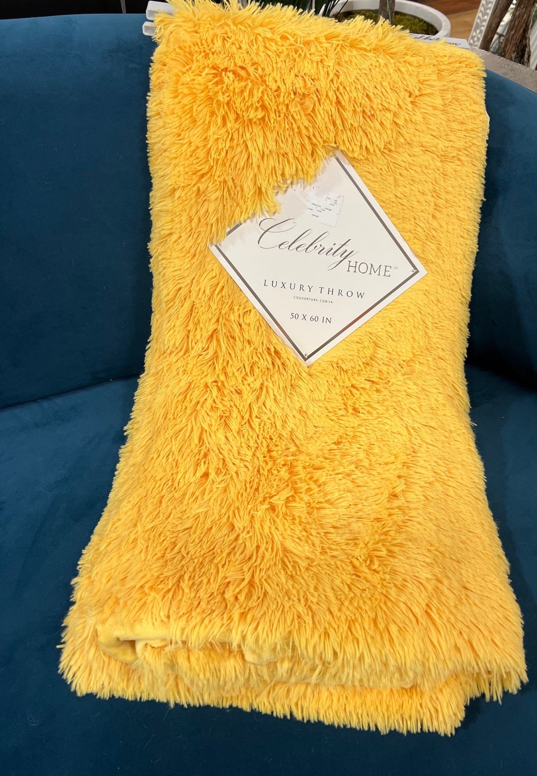 Celebrity home luxury faux fur throw hotsell