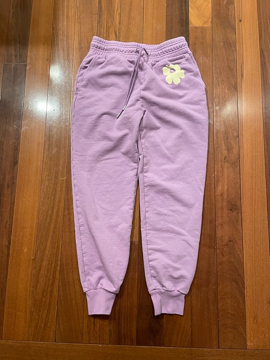 Marimekko Kioski Tirsat Unikko sweatpants purple flower EUC Size Small 27