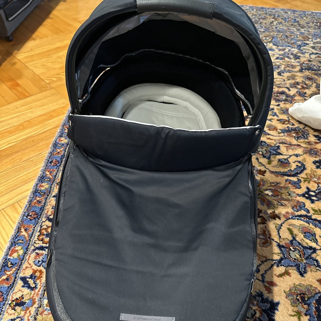 Cybex PRIAM Lux Carry Cot, Black,