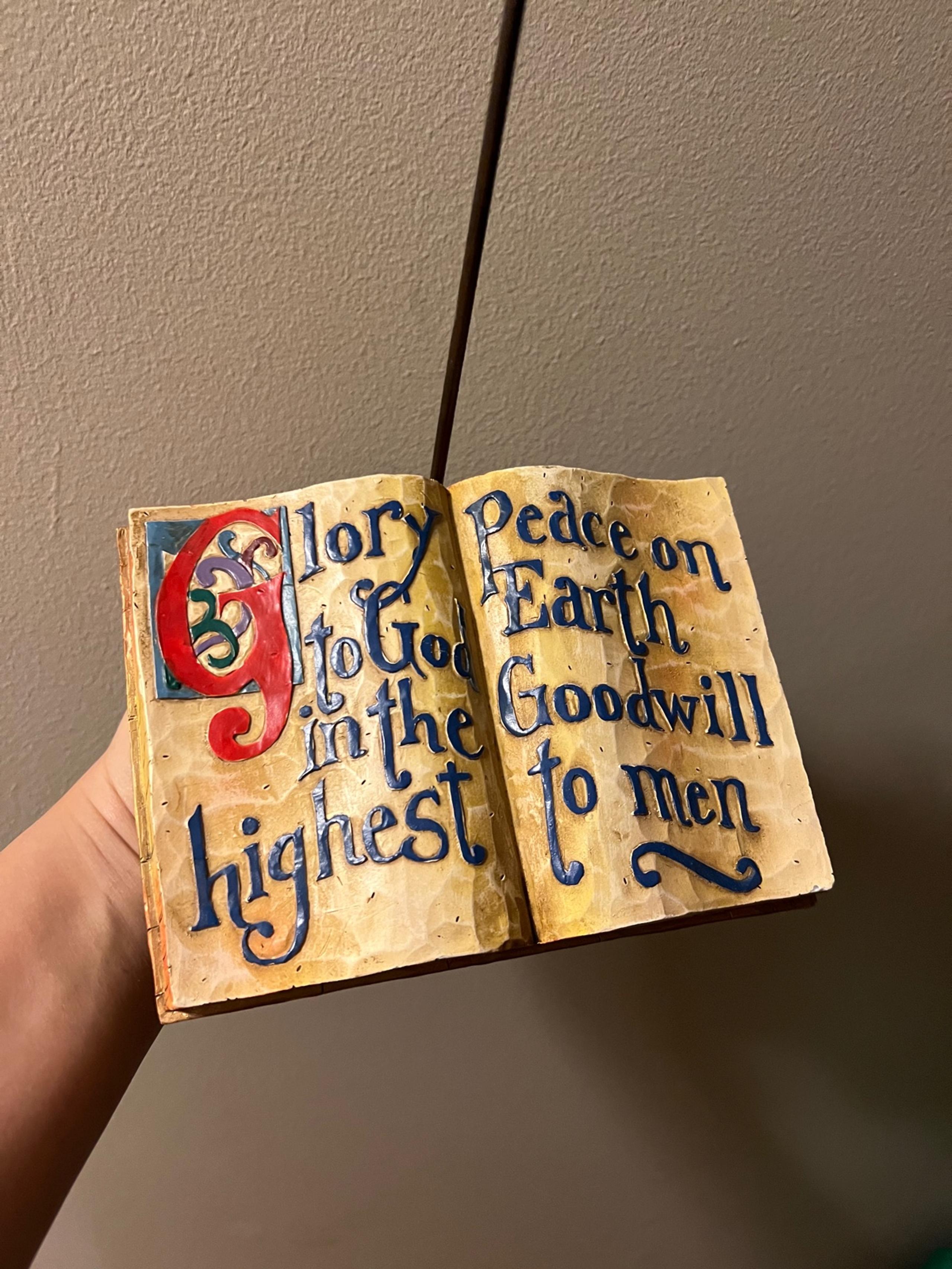 Jim Shore “Peace on Earth” Book with Ornament Hanger Christmas Figure