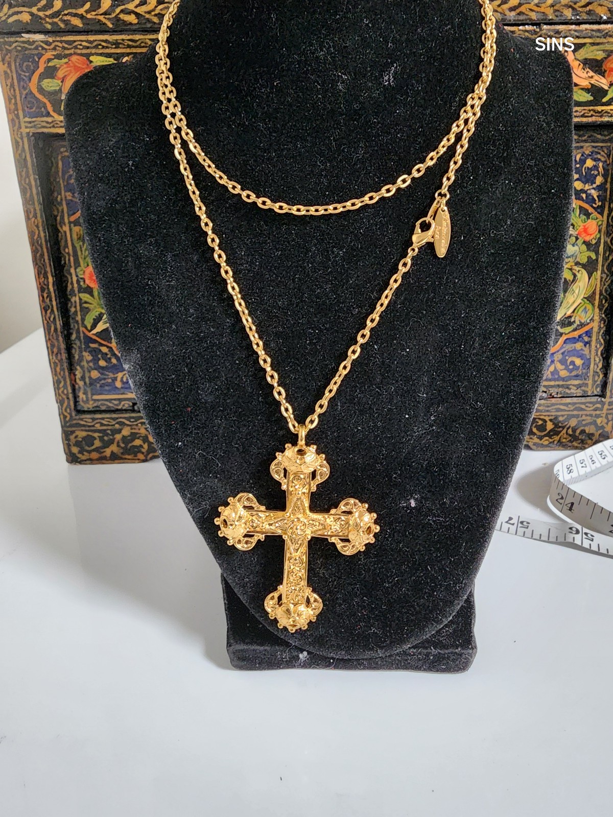 Necklace avon