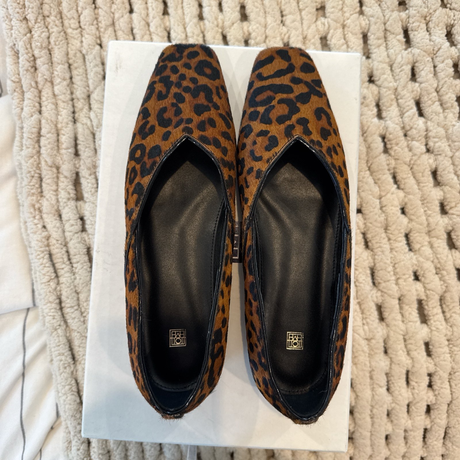 Toteme Leopard Flats