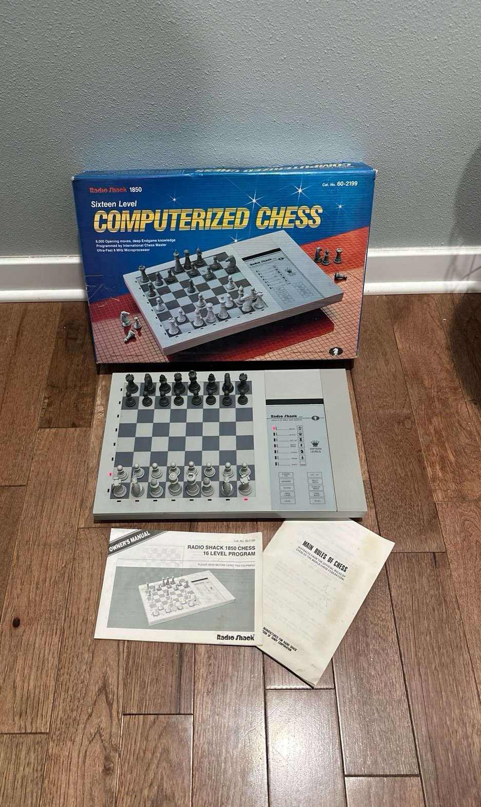 VINTAGE Seventeen Level Computerized Chess WORKS COMPLETE Radio Shack 1850
