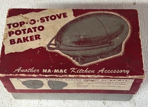 Vintage 1937 potato baker